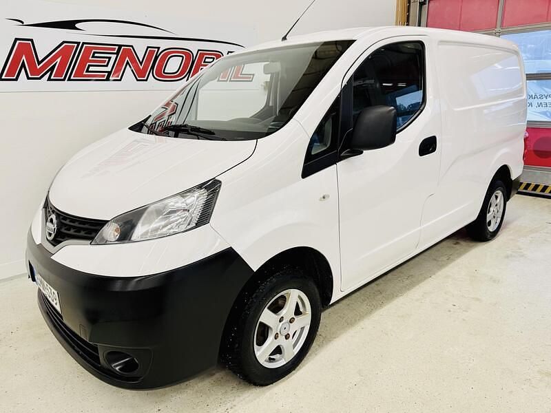 Käytetty Nissan NV200 90 HP (66 kW) 2013 Tila-auto