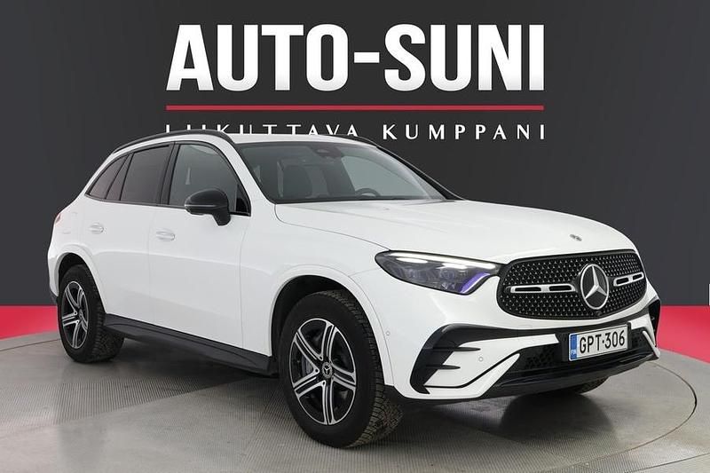 Käytetty Mercedes GLC300e AMG 313 HP (230 kW) 2023 Katumaasturi