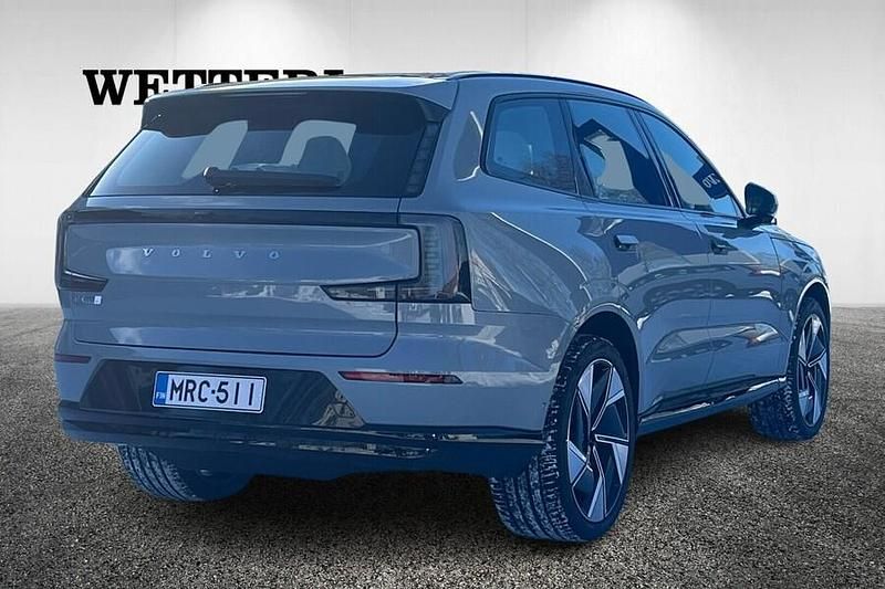 Uusi Volvo EX90 Performance 380 kW (517 HP) 2025 Katumaasturi