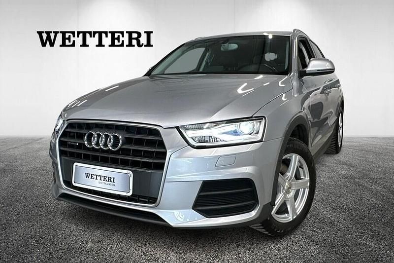 Käytetty Audi Q3 Business 180 HP (132 kW) 2015 Hopea Katumaasturi