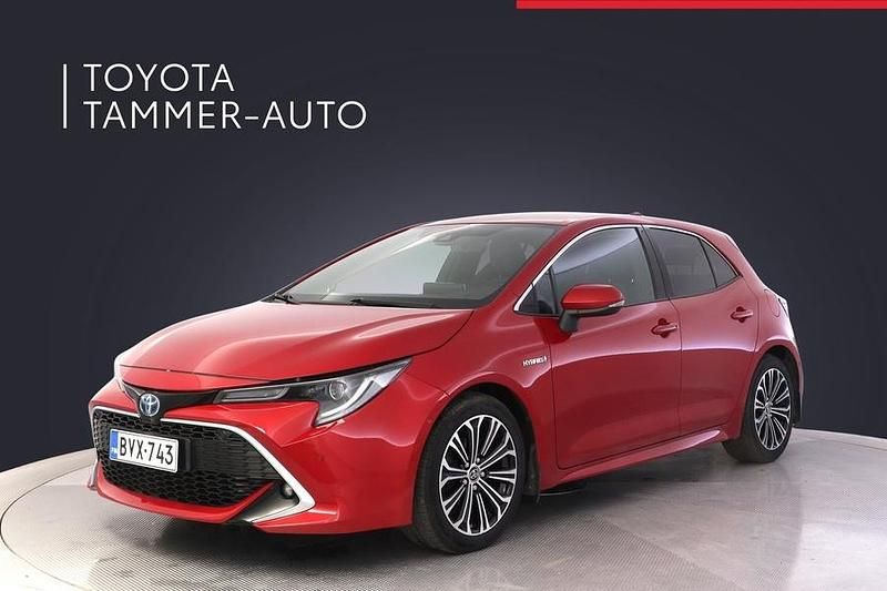 Punainen Käytetty 2019 Toyota Corolla Style Viistoperä | 21 980 € (Perustarjous) - Kuva 1/3