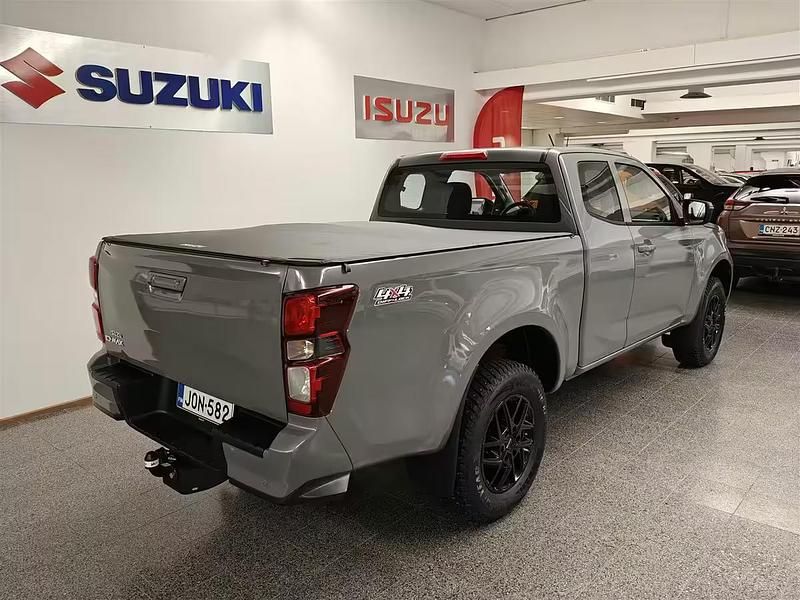 Uusi Isuzu D-Max 2026 Nouto