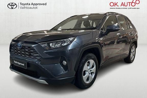 Harmaa Käytetty 2021 Toyota RAV4 Active Katumaasturi | 34 790 € (Perustarjous) - Kuva 1/4