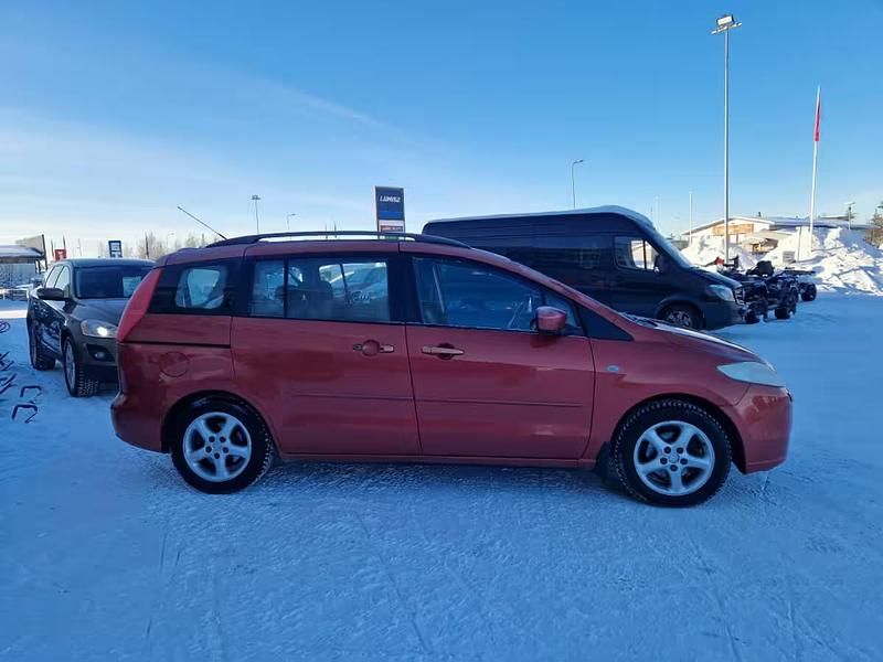 Käytetty Mazda MPV 2006 Tila-auto