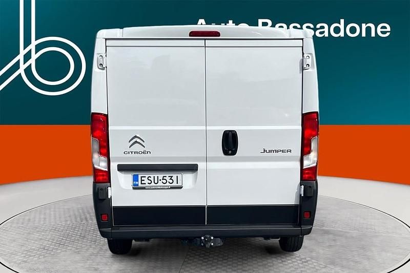 Käytetty Citroën Jumper 120 HP (88 kW) 2022 Tila-auto