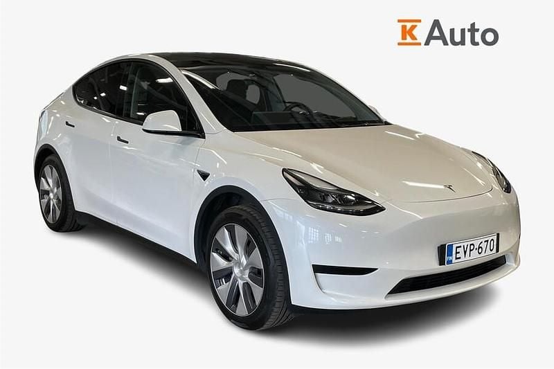 Käytetty Tesla Model Y Standard Range 219 kW (299 HP) 2024 Valkoinen Katumaasturi