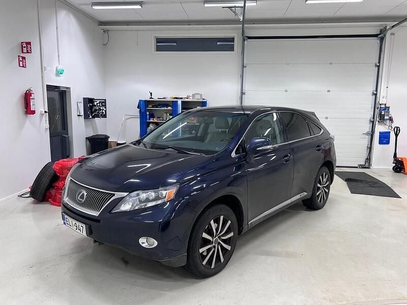 Käytetty 2010 Lexus RX450h Katumaasturi | 18 900 € (Perustarjous) - Kuva 1/3