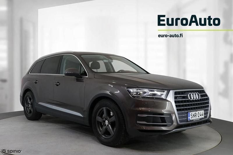 Käytetty Audi Q7 Business 218 HP (160 kW) 2016 Ruskea Katumaasturi
