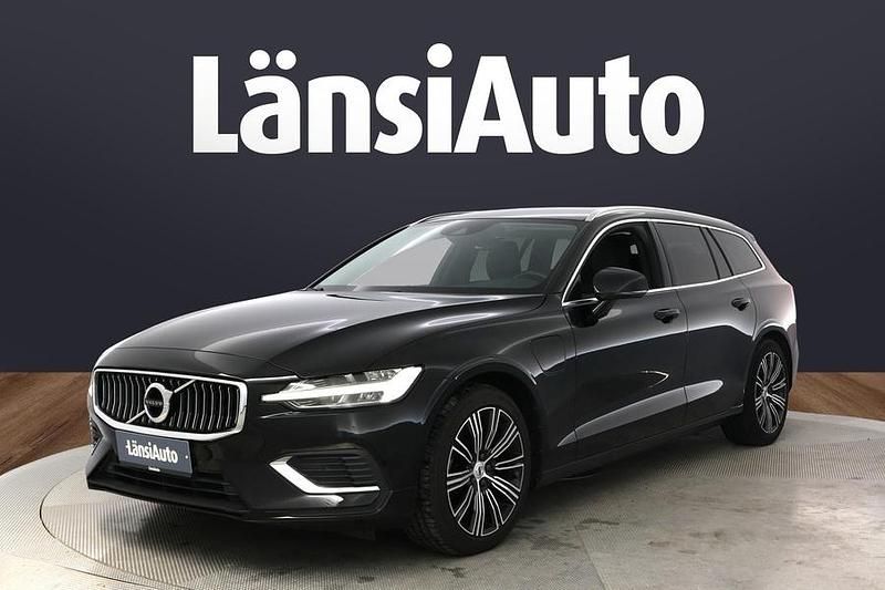 Käytetty 2021 Volvo V60 Business Edition Farmari | 27 980 € (Hyvä tarjous) - Kuva 1/2
