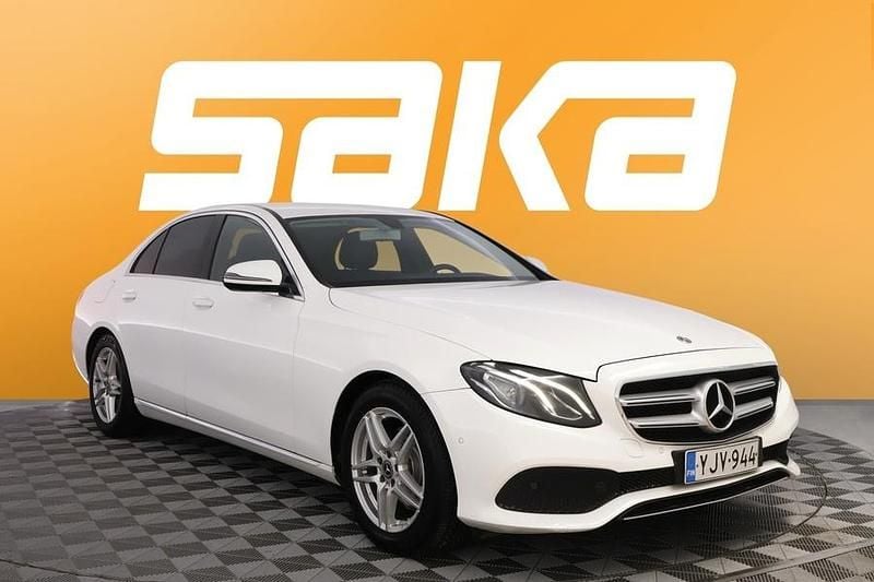Käytetty Mercedes E200 Business 150 HP (110 kW) 2018 Sedan