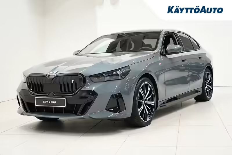 Met. cape york gran met. Käytetty 2023 BMW i5 Comfort Edition Sedan | 81 400 € - Kuva 1/4