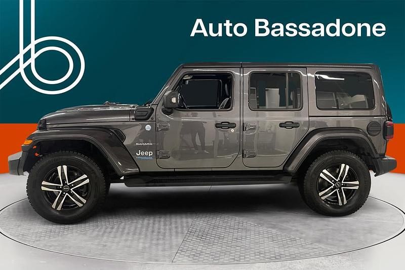 Käytetty Jeep Wrangler Sahara 379 HP (278 kW) 2022 Katumaasturi