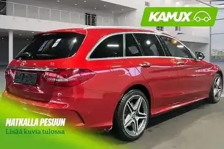 Käytetty Mercedes C220 AMG line 194 HP (142 kW) 2020 Punainen Farmari