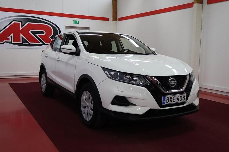 Käytetty Nissan Qashqai Visia 140 HP (102 kW) 2019 Katumaasturi