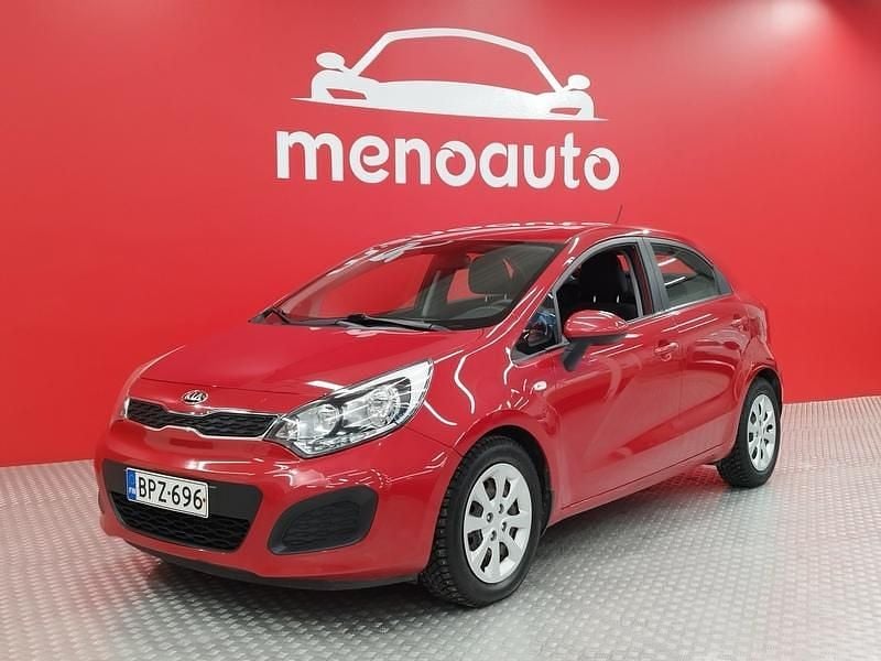 Käytetty Kia Rio LX 86 HP (63 kW) 2013 Viistoperä