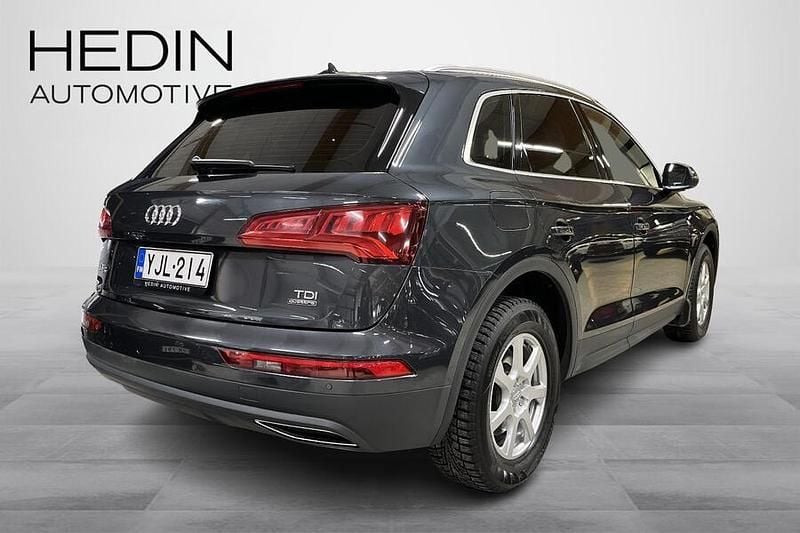 Käytetty Audi Q5 Business 190 HP (139 kW) 2017 Vihreä Katumaasturi