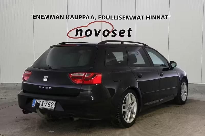 Käytetty Seat Exeo Sport 200 HP (147 kW) 2012 Musta Farmari