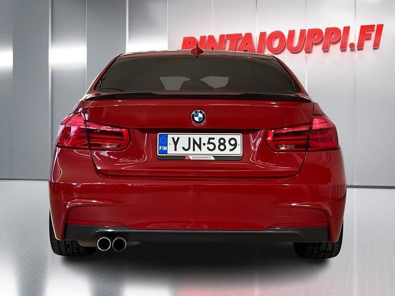 Käytetty BMW 330e Exclusive 252 HP (185 kW) 2017 Sedan