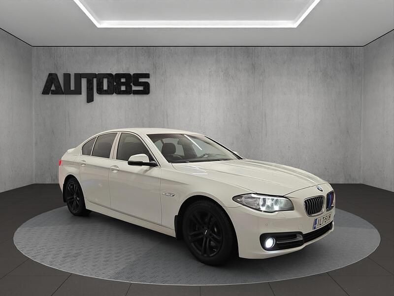Käytetty BMW 518 Exclusive 143 HP (105 kW) 2014 Valkoinen Sedan