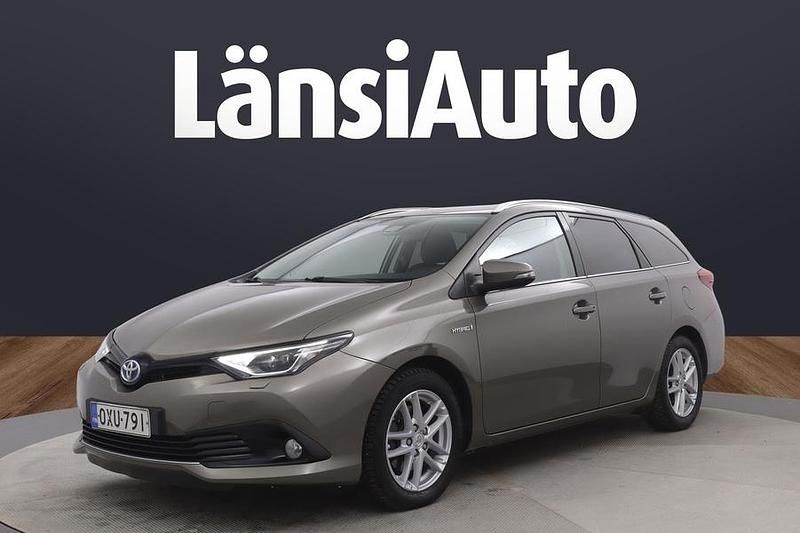 Käytetty 2019 Toyota Auris Touring Sports Active Farmari | 13 850 € (Hyvä tarjous) - Kuva 1/1