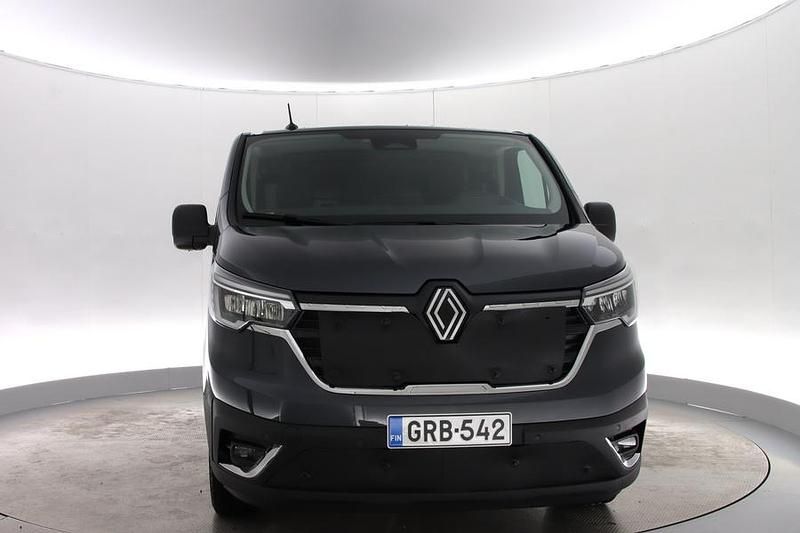Käytetty Renault Trafic 150 HP (110 kW) 2025 Harmaa Tila-auto