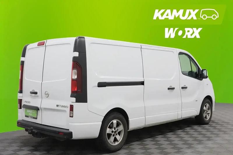 Käytetty Opel Vivaro Edition 120 HP (88 kW) 2015 Valkoinen Tila-auto