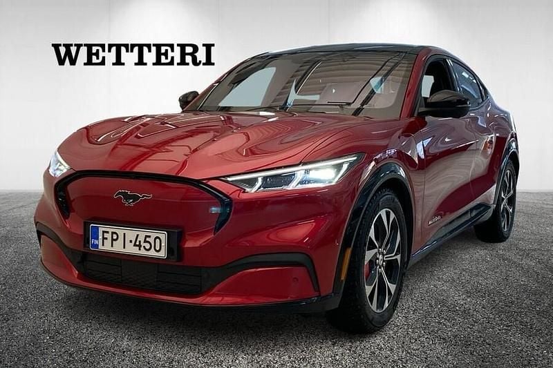 Käytetty Ford Mustang Mach-E 275 kW (375 HP) 2022 Punainen Katumaasturi