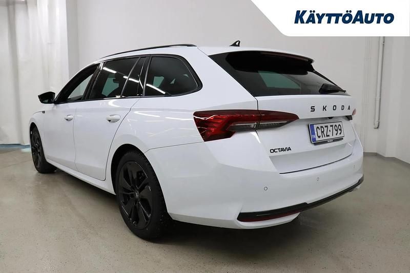 Uusi Skoda Octavia SportLine 150 HP (110 kW) 2025 Moon white,met Farmari