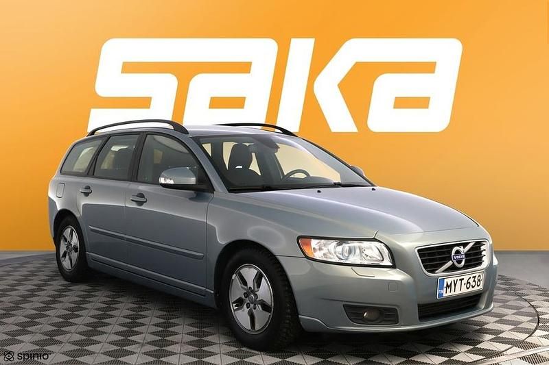 Käytetty 2011 Volvo V50 Standard Farmari | 6 600 € (Perustarjous) - Kuva 1/3