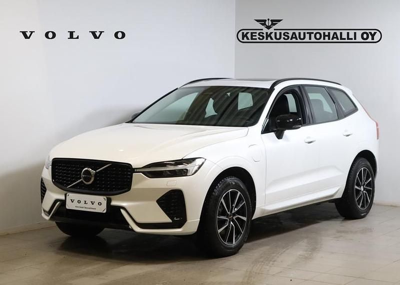 Käytetty Volvo XC60 Plus 350 HP (257 kW) 2024 Valkoinen Katumaasturi