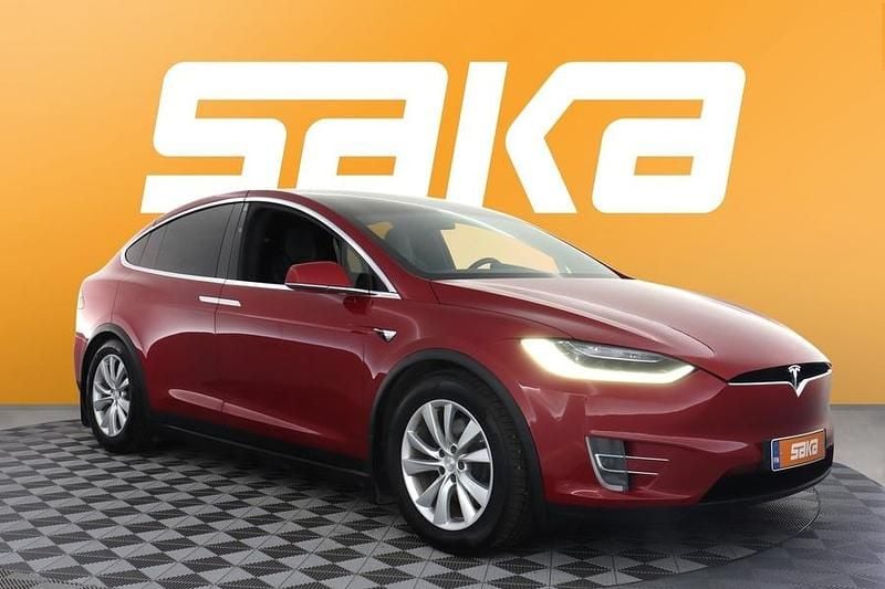Käytetty Tesla Model X 192 kW (262 HP) 2019 Katumaasturi
