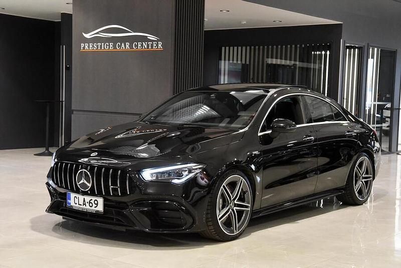 Käytetty Mercedes CLA45 AMG Premium Plus 388 HP (285 kW) 2021 Coupe - kaksiovinen