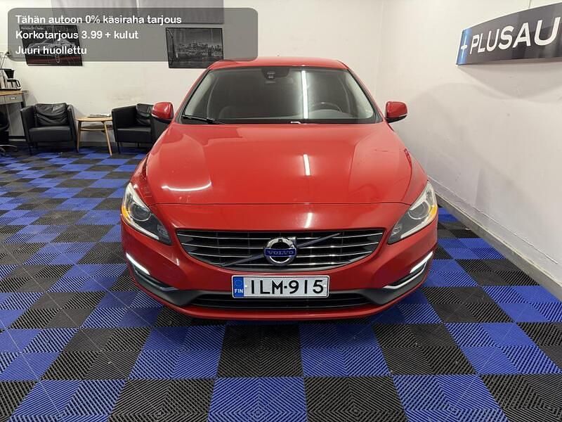 Käytetty Volvo S60 Business Edition 114 HP (83 kW) 2014 Sedan