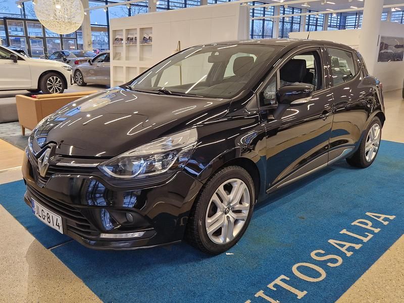 Käytetty Renault Clio IV 90 HP (66 kW) 2018 Viistoperä