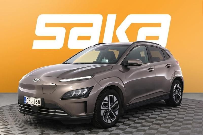 Käytetty Hyundai Kona Comfort 160 kW (218 HP) 2023 Katumaasturi