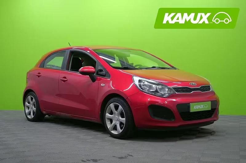 Punainen Käytetty 2011 Kia Rio LX Sedan | 4 390 € - Kuva 1/4