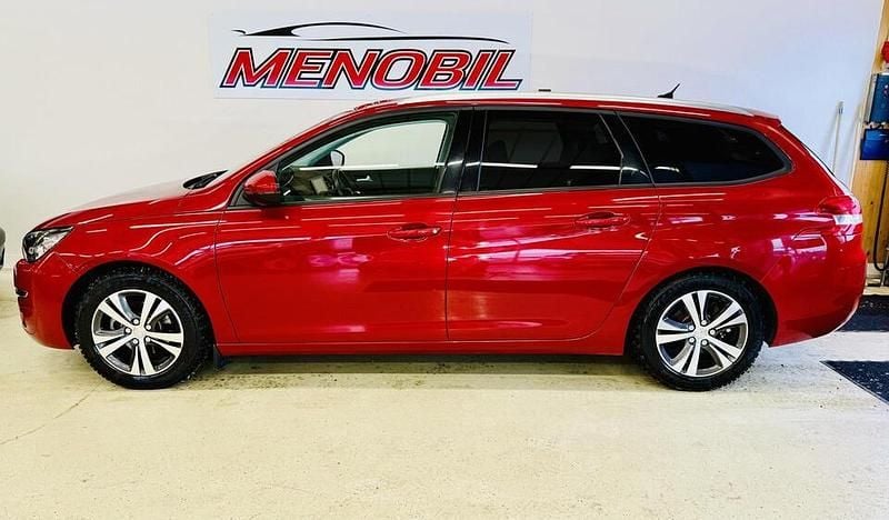 Käytetty Peugeot 308 SW Active 131 HP (96 kW) 2016 Farmari