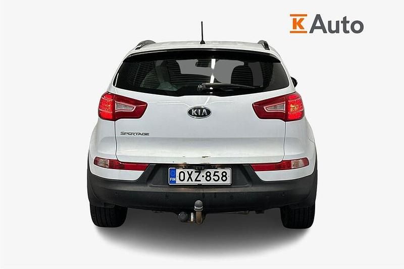 Käytetty Kia Sportage 163 HP (119 kW) 2011 Valkoinen Katumaasturi