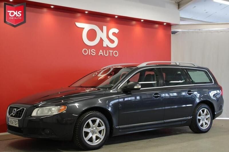 Käytetty 2011 Volvo V70 Summum Farmari | 9 990 € (Perustarjous) - Kuva 1/4