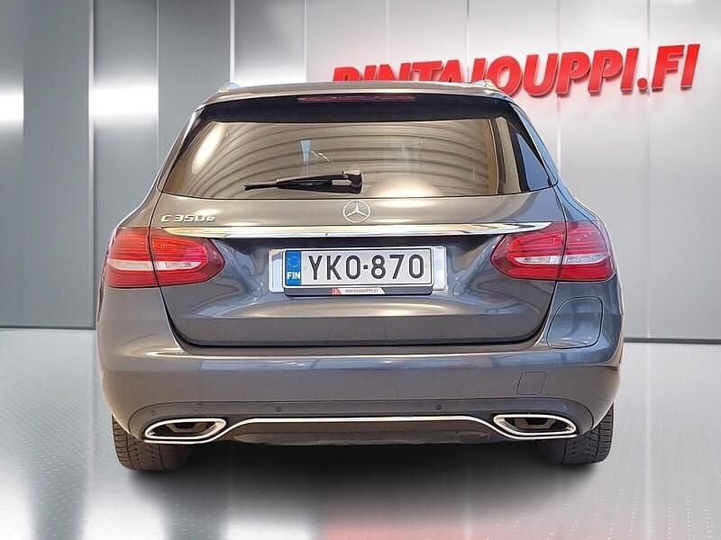 Käytetty Mercedes C350e Business 211 HP (155 kW) 2015 Harmaa Farmari