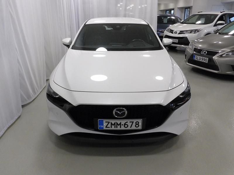 Käytetty Mazda 3 Vision 122 HP (89 kW) 2020 Valkoinen Viistoperä
