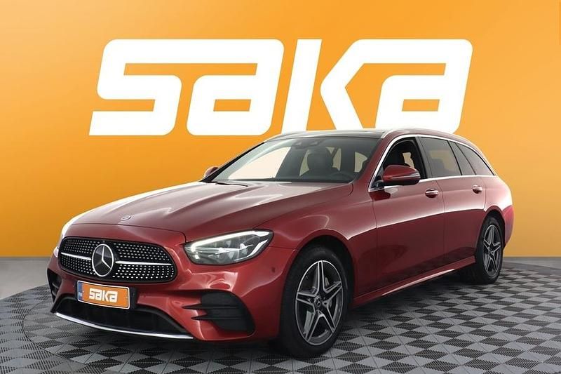 Käytetty Mercedes E300 AMG 313 HP (230 kW) 2022 Farmari