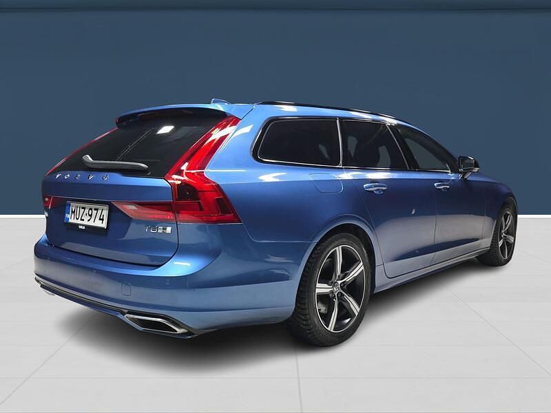 Käytetty Volvo V90 R-Design 392 HP (288 kW) 2020 Sininen Farmari