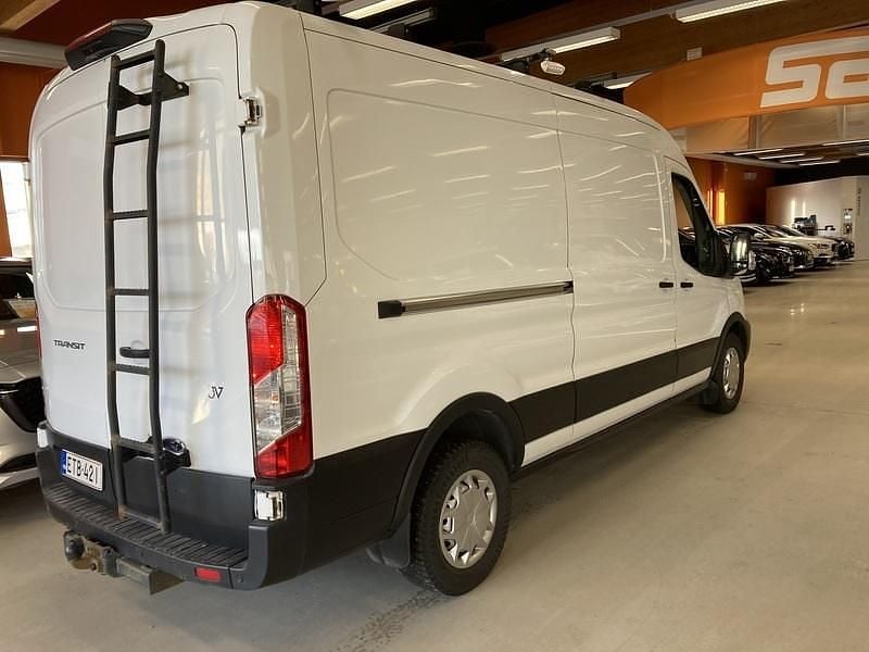 Käytetty Ford Transit Trend 170 HP (125 kW) 2020 Van