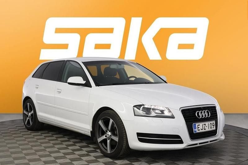 Käytetty 2011 Audi A3 Sportback Attraction Viistoperä | 8 990 € (Perustarjous) - Kuva 1/3