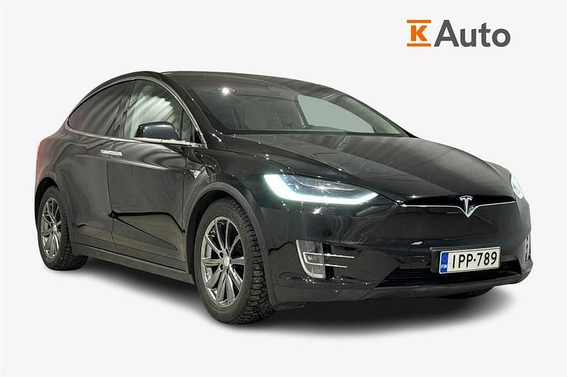 Käytetty Tesla Model X 244 kW (332 HP) 2018 Musta Katumaasturi