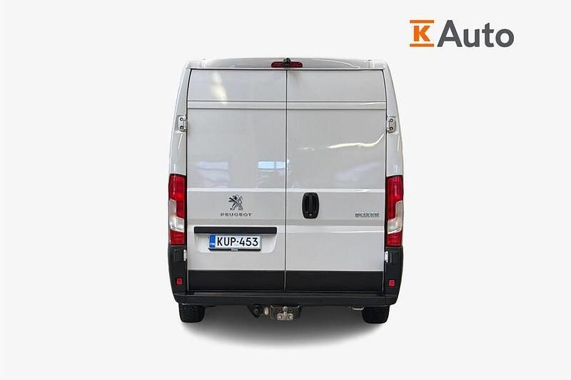 Käytetty Peugeot Boxer S 140 HP (102 kW) 2022 Valkoinen Van