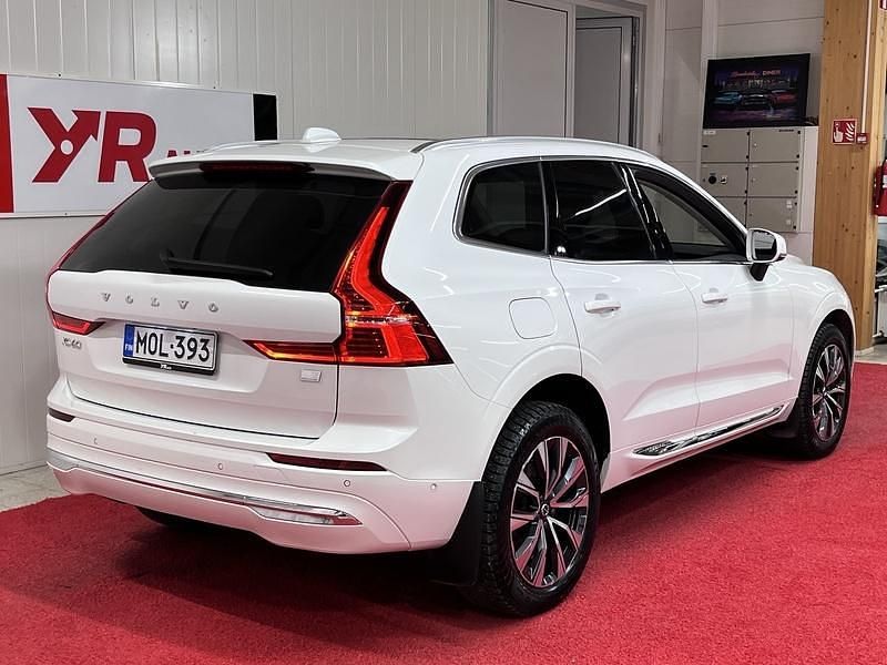 Käytetty Volvo XC60 Performance 456 HP (335 kW) 2023 Katumaasturi