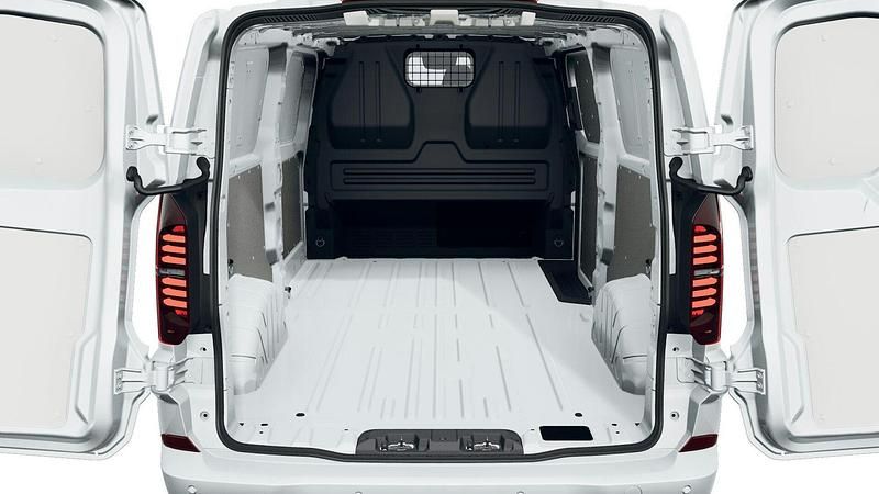 Uusi VW Transporter Edition 149 HP (109 kW) 2025 Clear white valkoinen normaaliväri Van