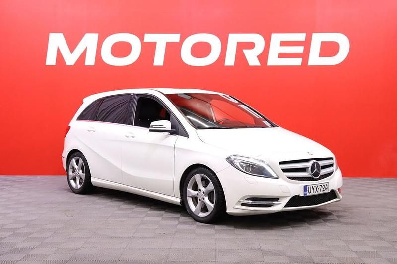 Käytetty 2015 Mercedes B220 Business Tila-auto | 12 790 € - Kuva 1/3